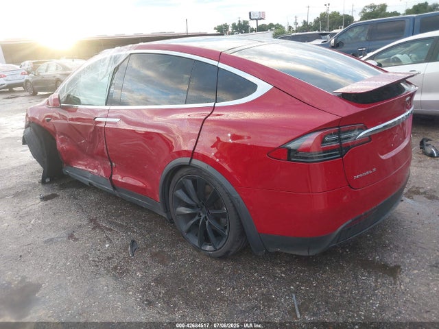 2018 TESLA MODEL X 5YJXCAE26JF090277 Photo 2
