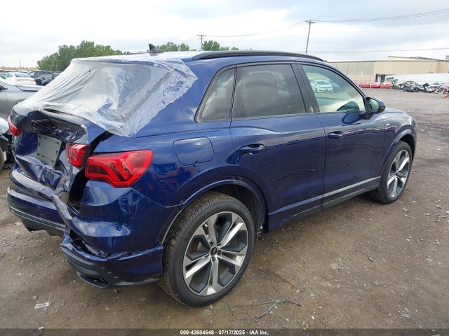 2021 AUDI Q3 WA1DECF31M1066668 Photo 3
