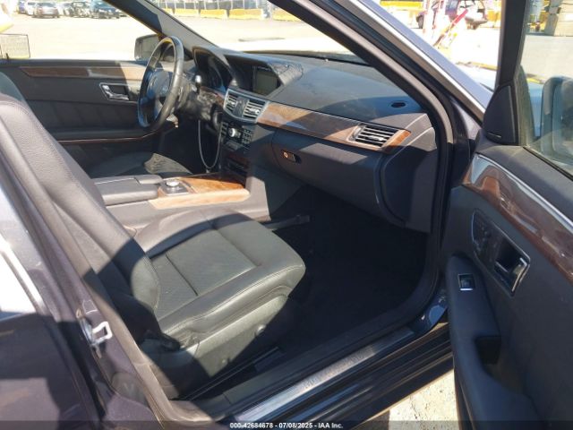 2011 MERCEDES-BENZ E 350 WDDHF5GB9BA468219 Photo 4