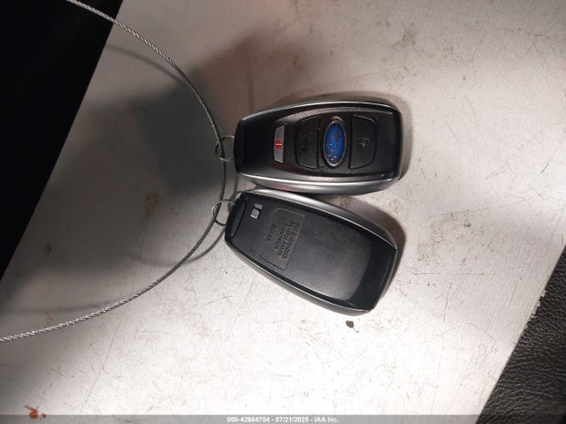 4S4GUHN65R3767168 Subaru na