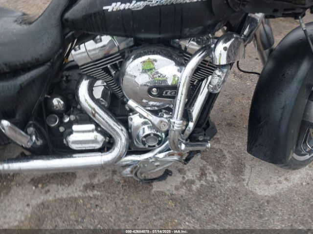 2016 HARLEY-DAVIDSON FLTRX 1HD1KHM12GB607966 Photo 7