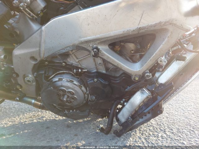 2021 APRILIA RSV4 ZD4KYUA05MS000226 Photo 7