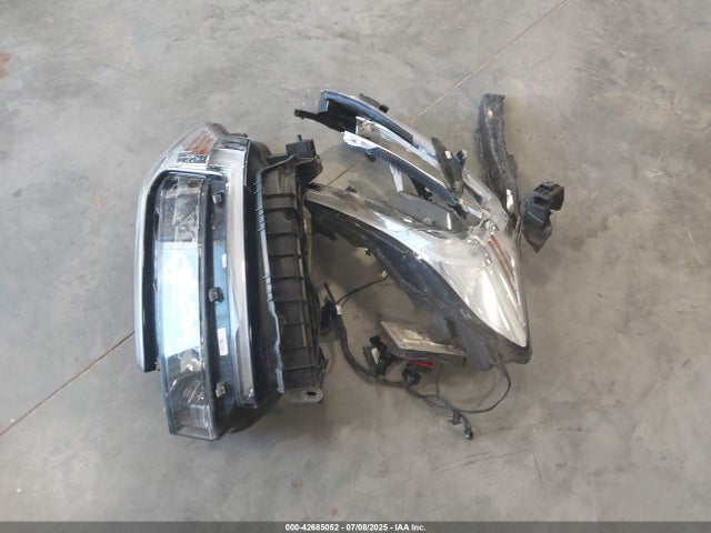 1FMJK2A8XREA35526 Ford gtdi-standard