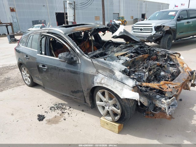 2016 VOLVO V60 YV140MEK2G1291926