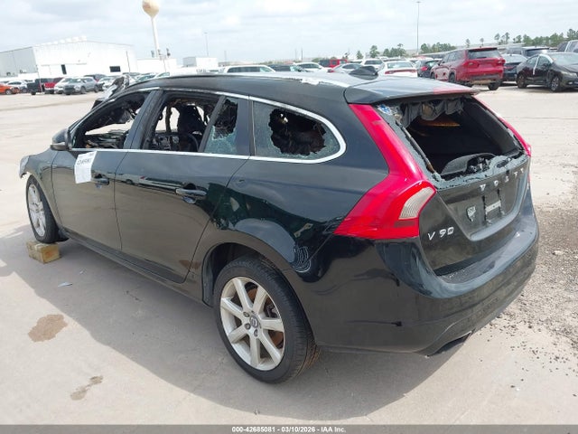 2016 VOLVO V60 YV140MEK2G1291926 Photo 2