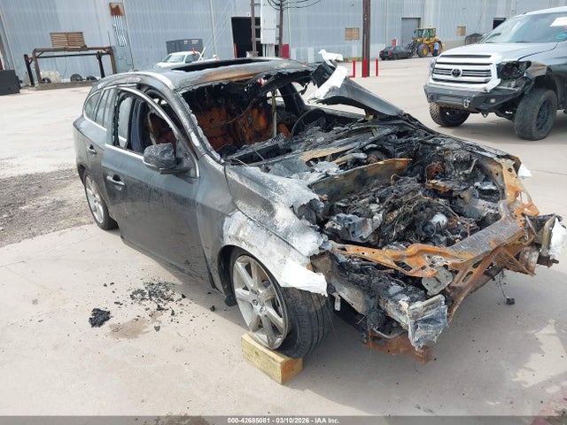 2016 VOLVO V60 YV140MEK2G1291926 Photo 5