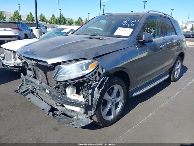 Mercedes-Benz m276 2017 4JGDA5JB8HA977920 Image 2