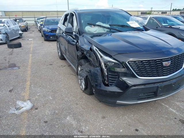 2020 CADILLAC XT4 1GYFZCR42LF094126 Photo 0