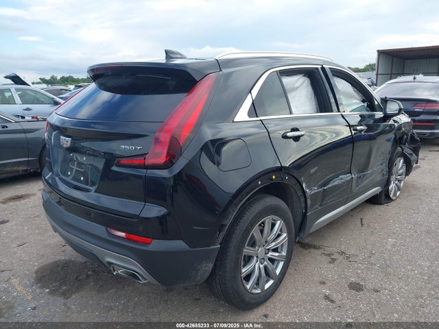 2020 CADILLAC XT4 1GYFZCR42LF094126 Photo 3