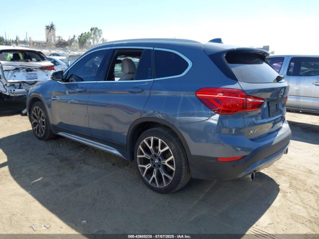 2022 BMW X1 WBXJG7C03N5V26849 Photo 2