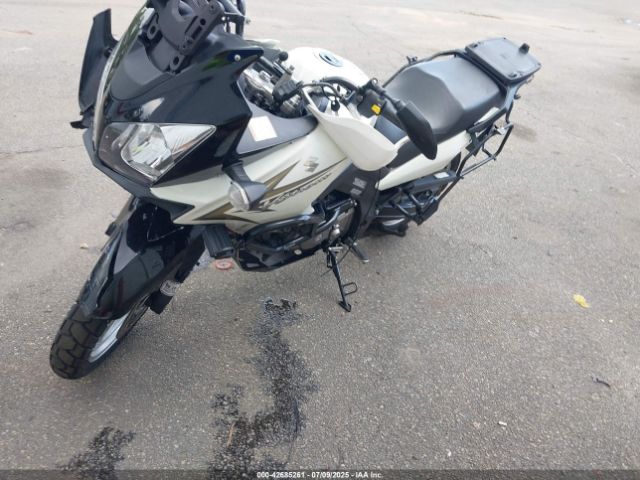 2011 SUZUKI DL650 JS1VP54B6B2100809 Photo 8