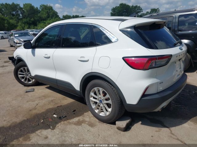 2020 FORD ESCAPE 1FMCU0G60LUA47243 Photo 2