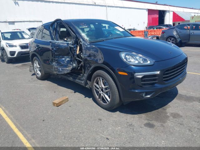 2016 PORSCHE CAYENNE WP1AA2A27GLA04079 Photo 0