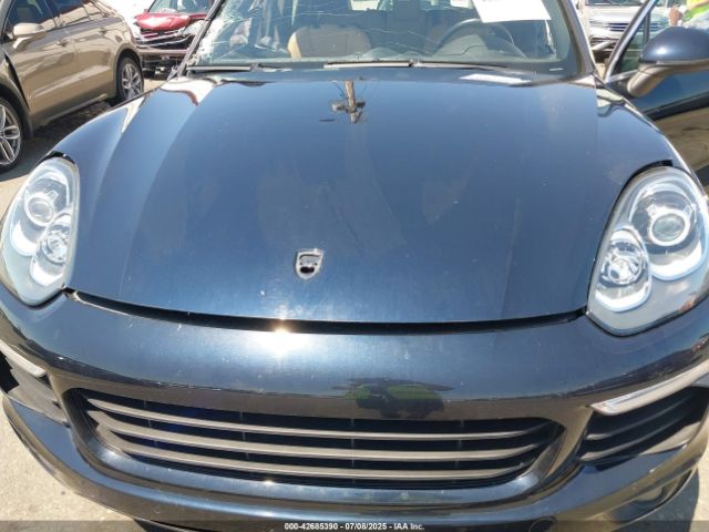 2016 PORSCHE CAYENNE WP1AA2A27GLA04079 Photo 9