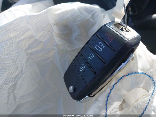 5XXGT4L39KG353843 KIA gdi
