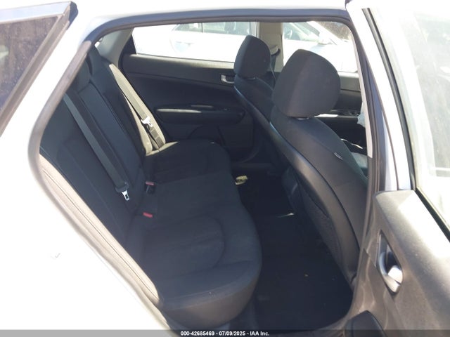 5XXGT4L39KG353843 KIA gdi