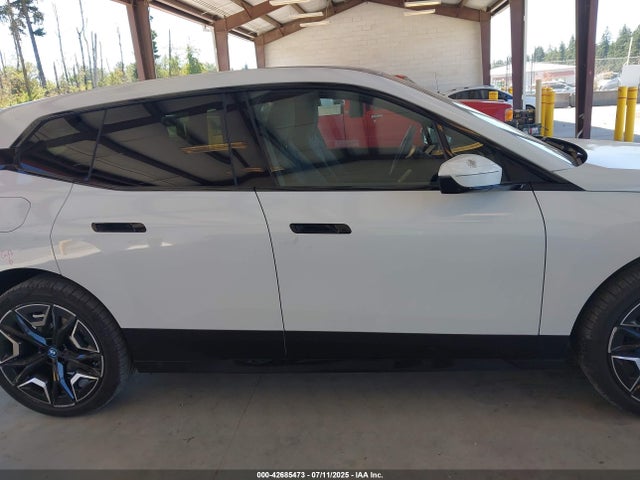 WB523CF00SCS18655 BMW Ix