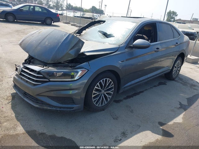 Volkswagen 1.8 tsi 2019 3VWE57BU8KM066437 Image 2