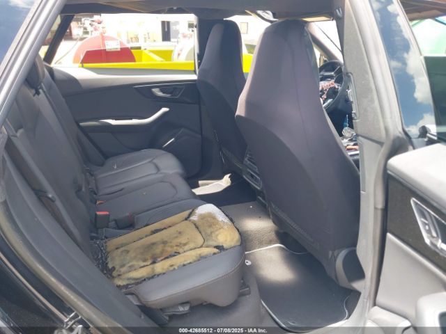 2019 AUDI Q8 WA1AVAF16KD015992 Photo 7