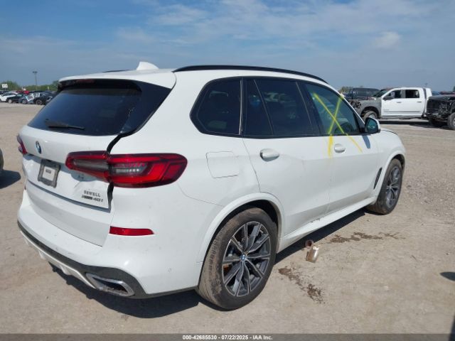 2019 BMW X5 5UXCR6C51KLL10302 Photo 3