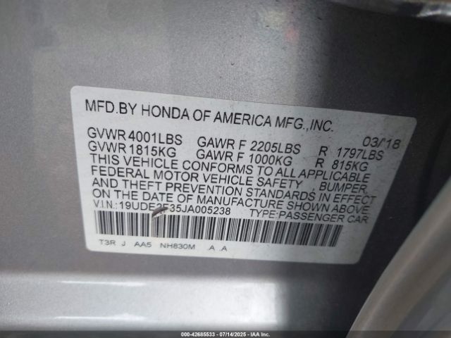 2018 ACURA ILX 19UDE2F35JA005238 Photo 8