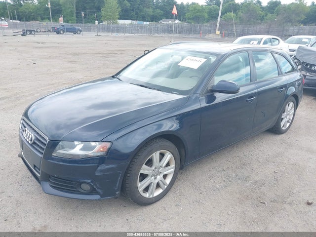 2011 AUDI A4 WAUSFAFL2BA053226 Photo 1