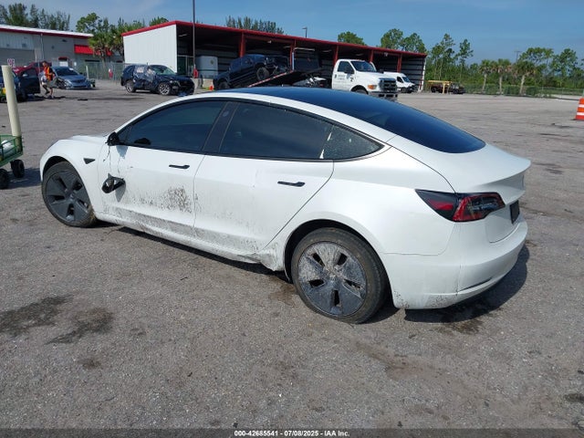 2023 TESLA MODEL 3 5YJ3E1EA8PF383834 Photo 2