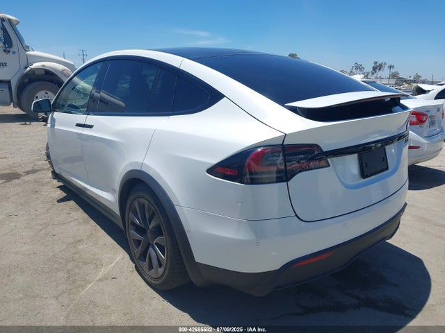 2022 TESLA MODEL X 7SAXCDE58NF361568 Photo 2