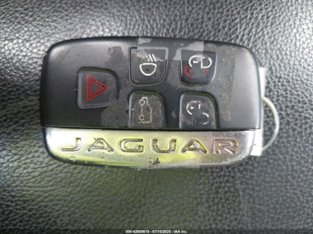 2019 JAGUAR F-PACE SADCK2GX5KA390178 Photo 10