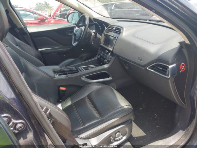 2019 JAGUAR F-PACE SADCK2GX5KA390178 Photo 4