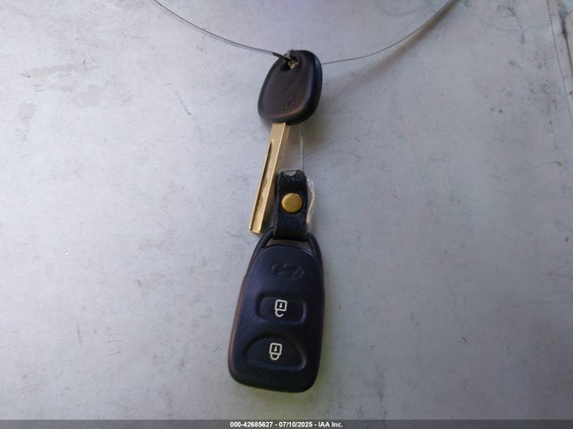 KMHCT4AE5HU182882 Hyundai Accent