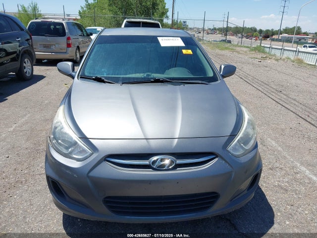 KMHCT4AE5HU182882 Hyundai Accent
