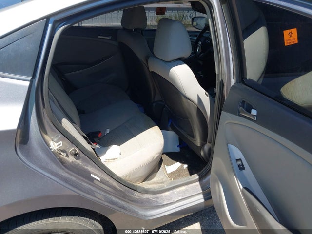KMHCT4AE5HU182882 Hyundai Accent