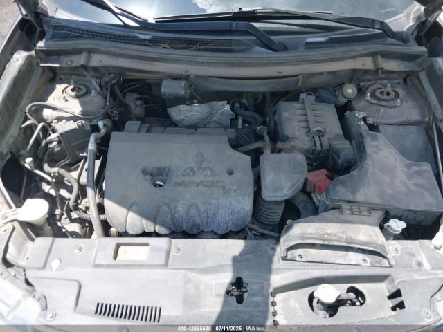 2016 MITSUBISHI OUTLANDER JA4AD2A32GZ045986 Photo 9