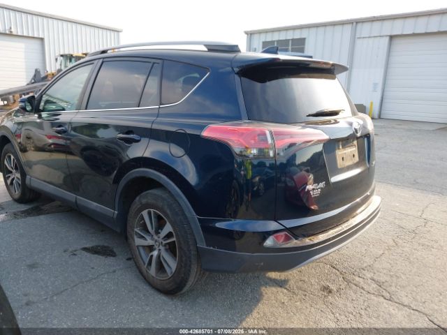2018 TOYOTA RAV4 2T3WFREV5JW417144 Photo 2