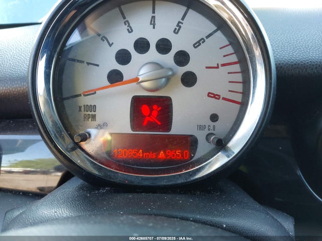 2012 MINI COOPER WMWSU3C56CT369371 Photo 6