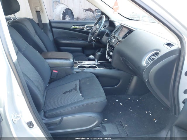 5N1DR2MMXJC643354 Nissan Pathfinder