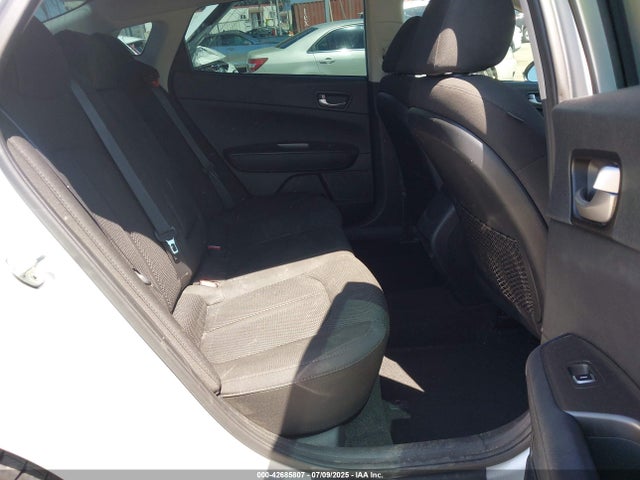 5XXGT4L39KG327890 KIA gdi