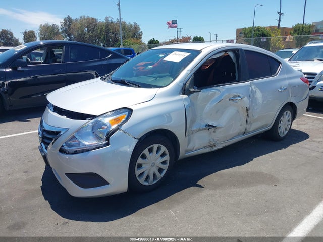 3N1CN7AP6FL872541 Nissan 2015
