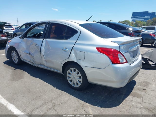3N1CN7AP6FL872541 Nissan 2015