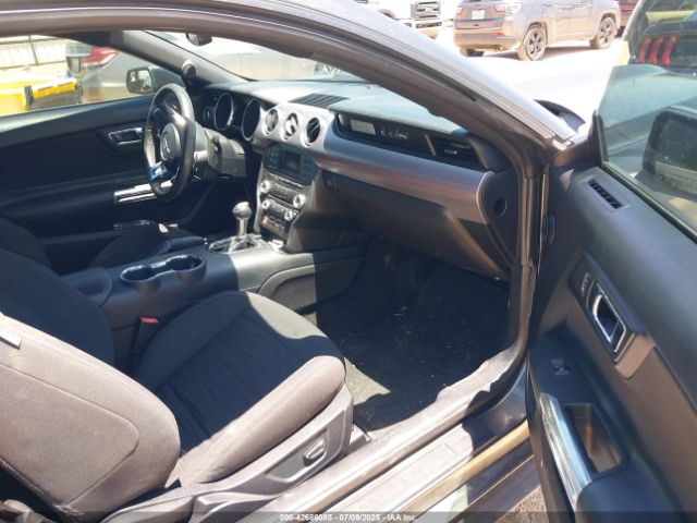 2017 FORD MUSTANG 1FA6P8TH0H5209801 Photo 4