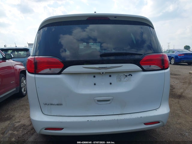 Chrysler Voyager 2022 2C4RC1CG6NR103403 Image 16
