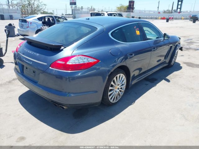 2010 PORSCHE PANAMERA WP0AB2A76AL061570 Photo 3