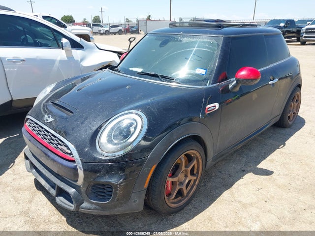 2018 MINI HARDTOP WMWXM9C54J2G49580 Photo 1