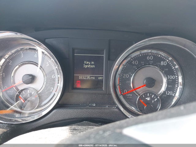 Chrysler 2014 2014 2C4RC1BG1ER171285 Image 7