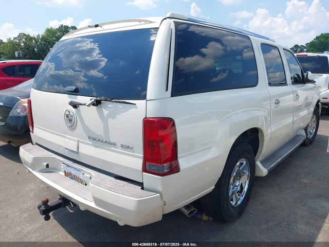 2005 CADILLAC ESCALADE ESV 3GYFK66N25G280981 Photo 3