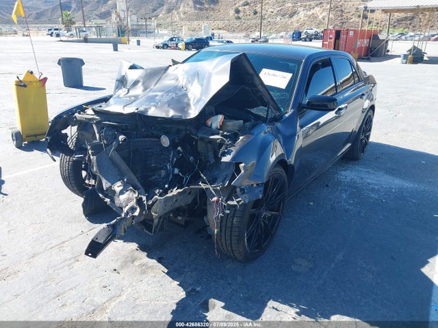 Chrysler 300 2019 2C3CCAGG8KH542625 Image 2