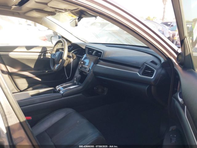 2019 HONDA CIVIC 19XFC1F7XKE212605 Photo 4