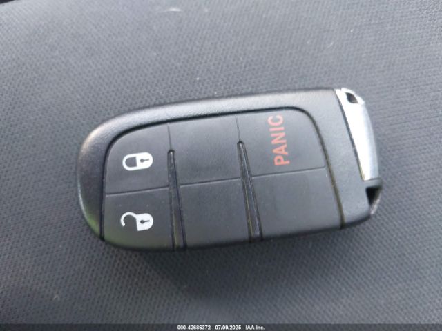 2019 JEEP COMPASS 3C4NJDAB1KT599782 Photo 10