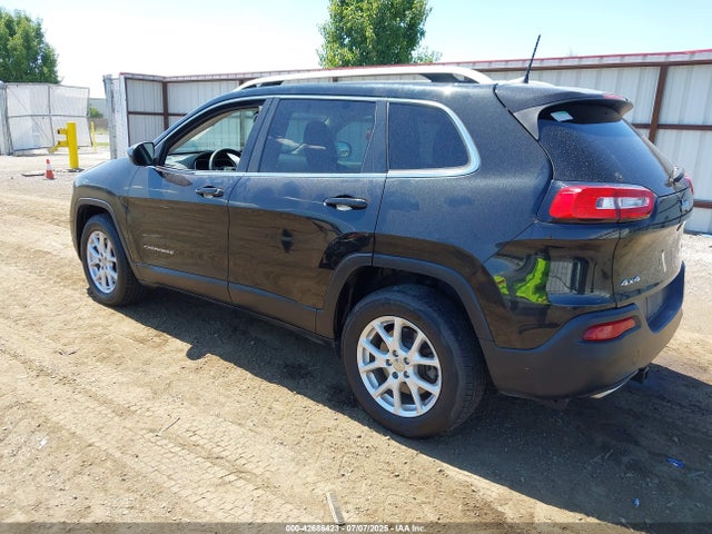 1C4PJMCSXGW296586 Jeep Cherokee